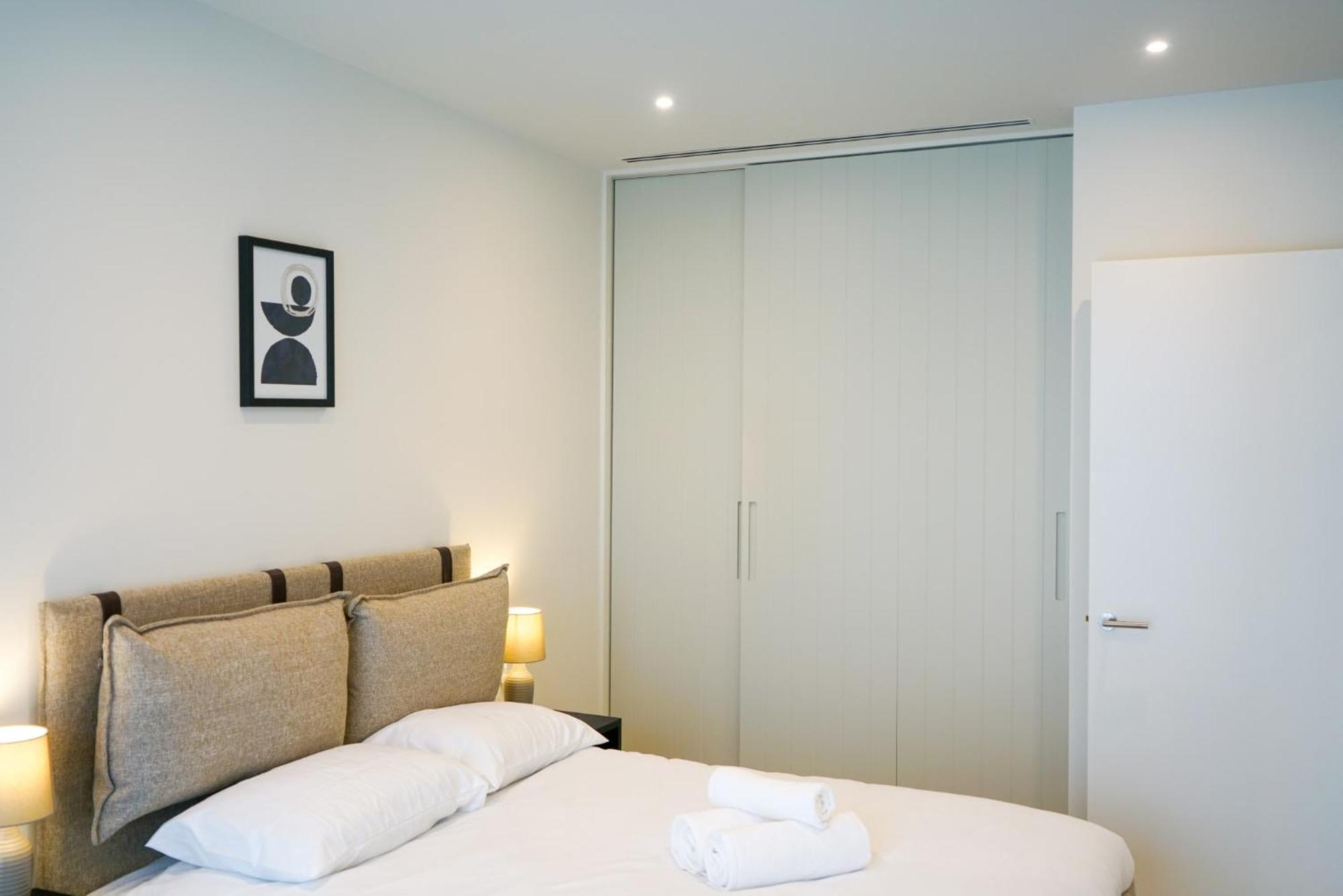 Apart-hotel Coppermaker Square In Stratford